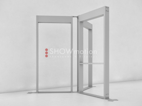 Freistehendes Ausstellungssystem für 3 Türen & Fenster - Model FLEXO Kombi 3er Stern | ShowMotion
